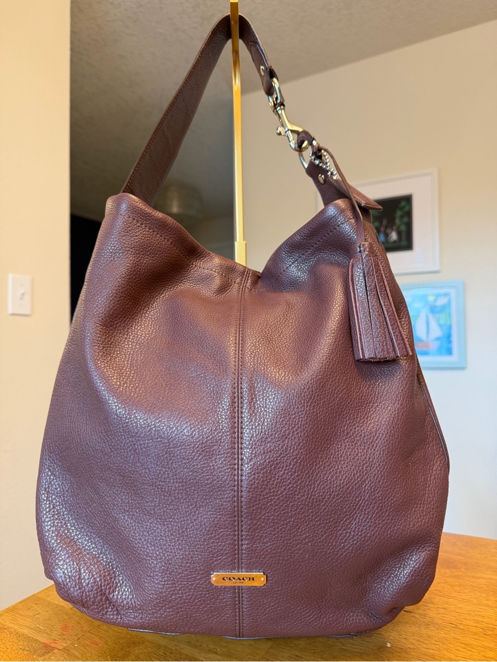 Authentic Coach Pebbled Leather Hobo Shoulder Bag in Bordeaux Brown